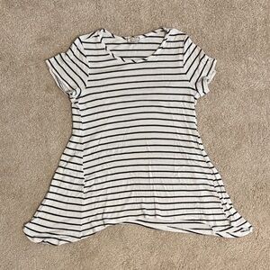 Cozy Flowy Tee!